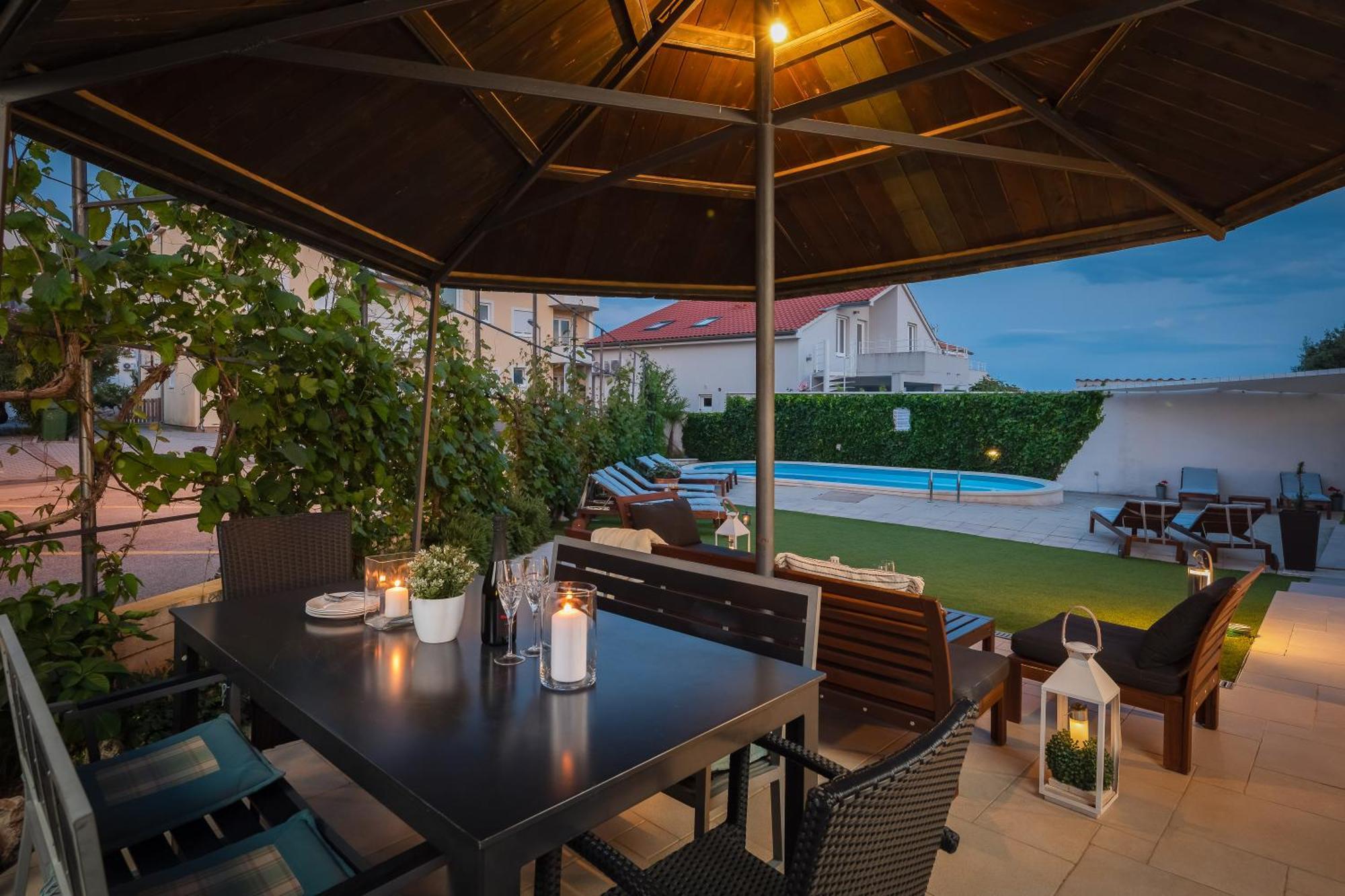 Apartments Tihi III Vodice Esterno foto
