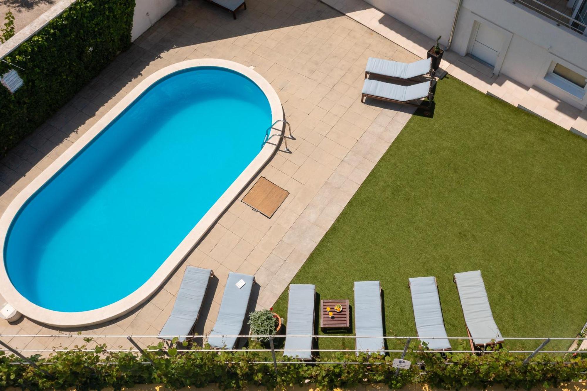 Apartments Tihi III Vodice Esterno foto
